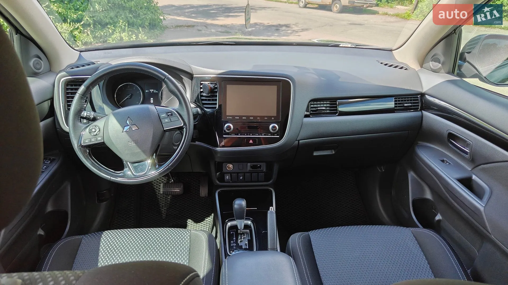 2021 Mitsubishi Outlander - мініатюра 33