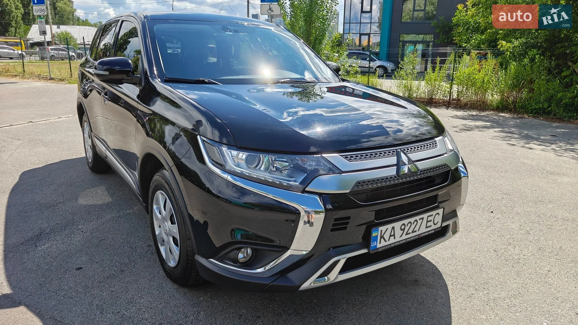 2021 Mitsubishi Outlander - мініатюра 45