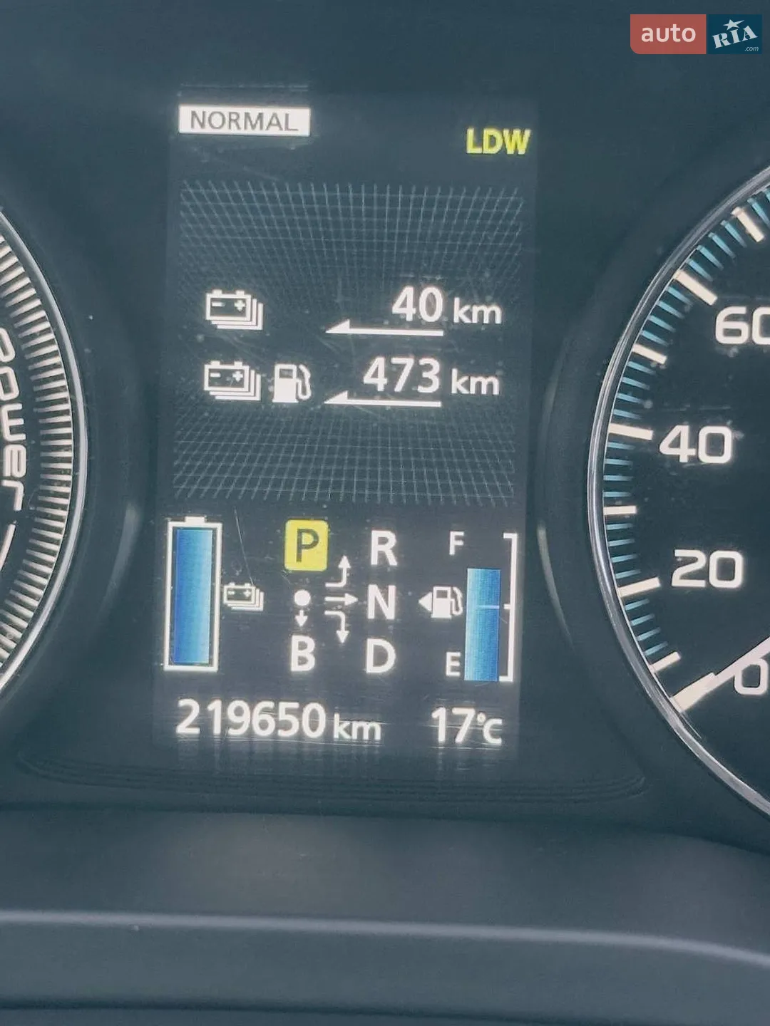 2014 Mitsubishi Outlander - мініатюра 12