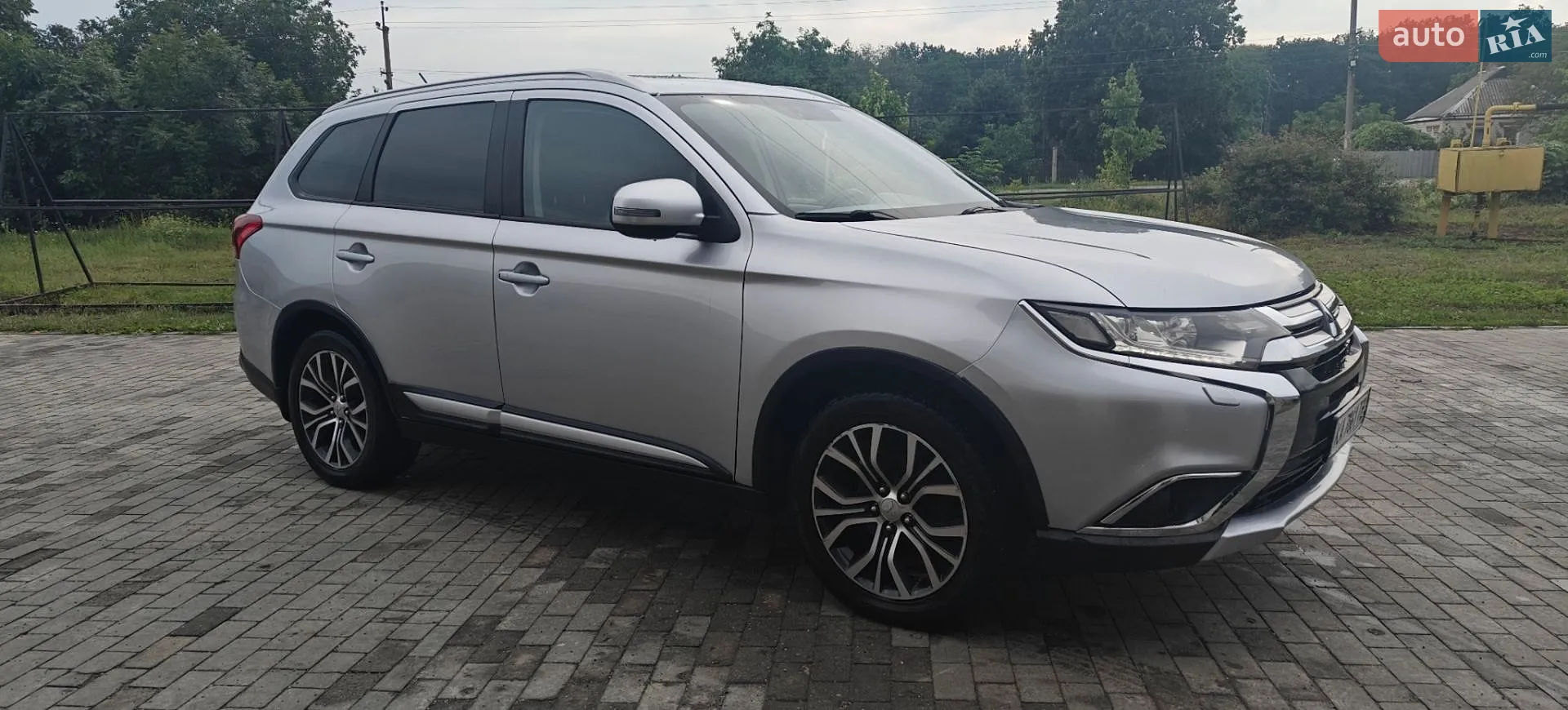 2016 Mitsubishi Outlander - мініатюра 6