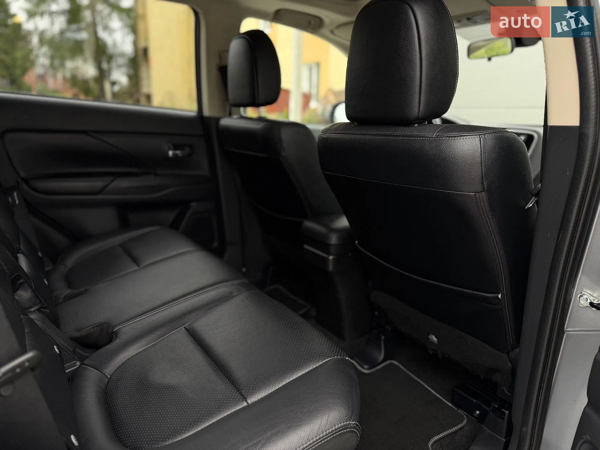 2013 Mitsubishi Outlander - мініатюра 35