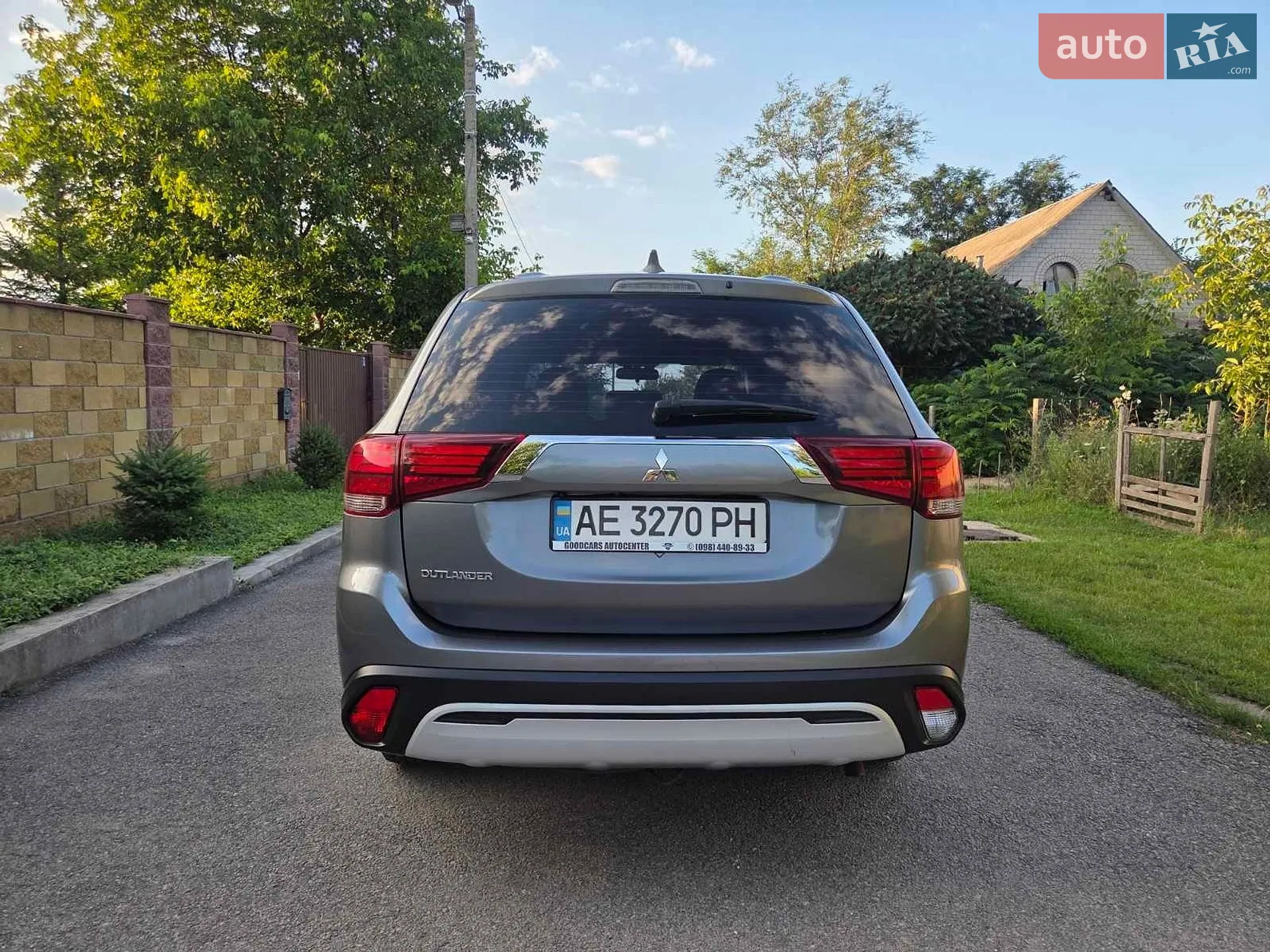 2021 Mitsubishi Outlander - мініатюра 8