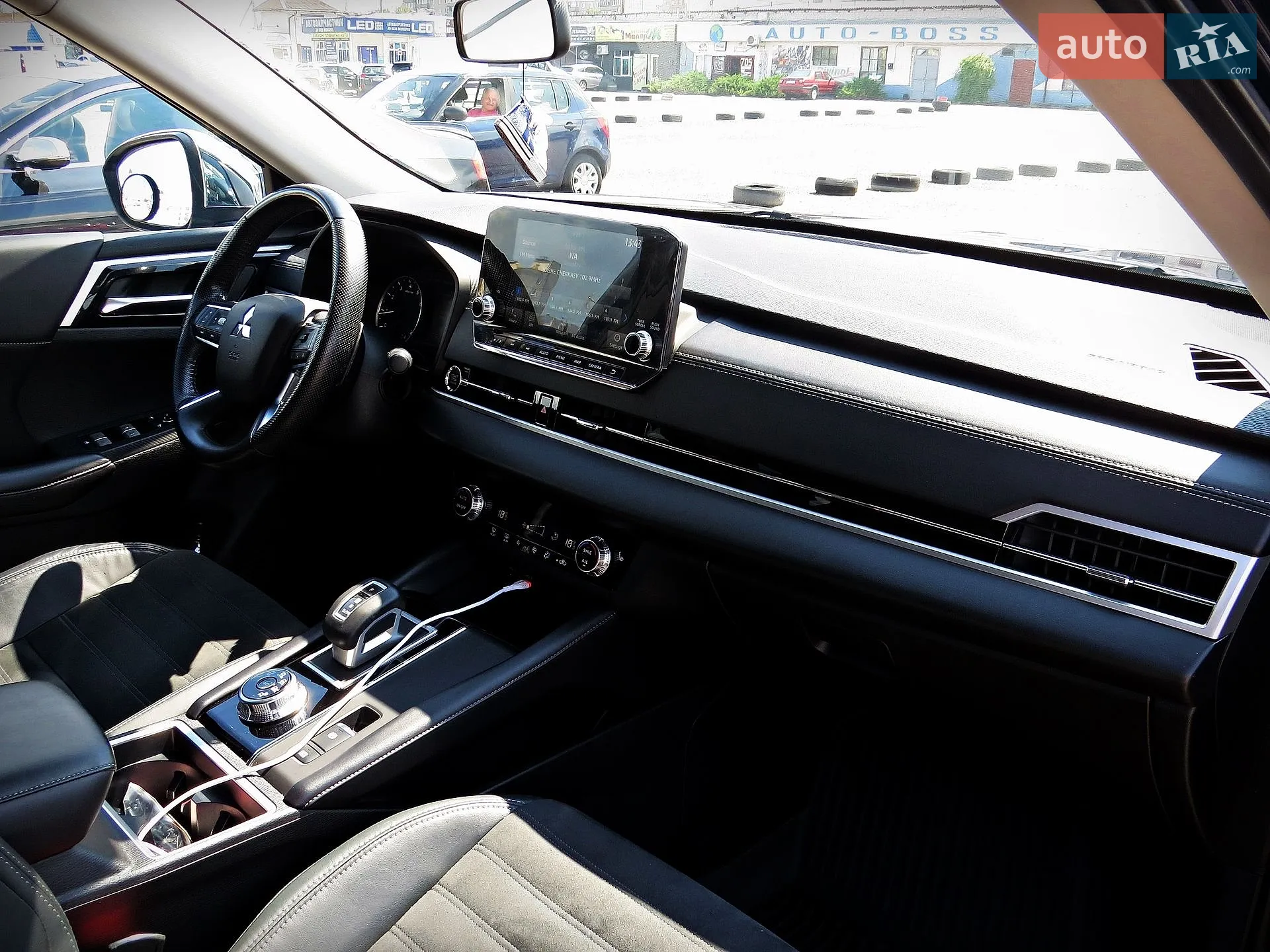 2021 Mitsubishi Outlander - мініатюра 20