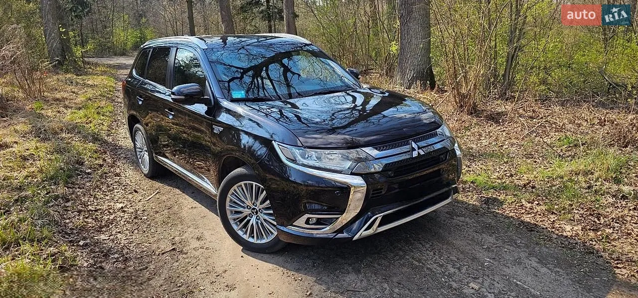 2018 Mitsubishi Outlander - мініатюра 31
