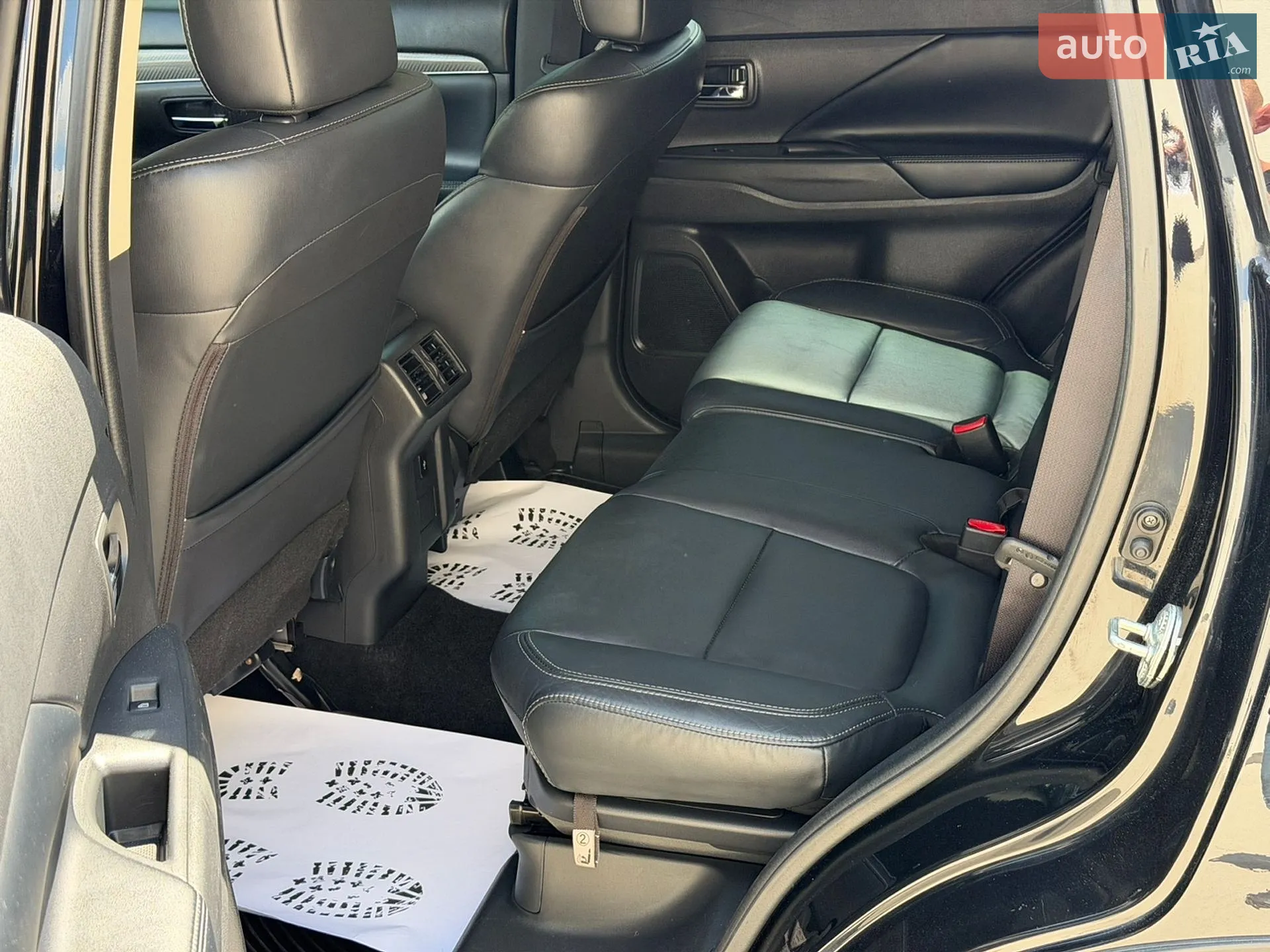 2019 Mitsubishi Outlander - мініатюра 25