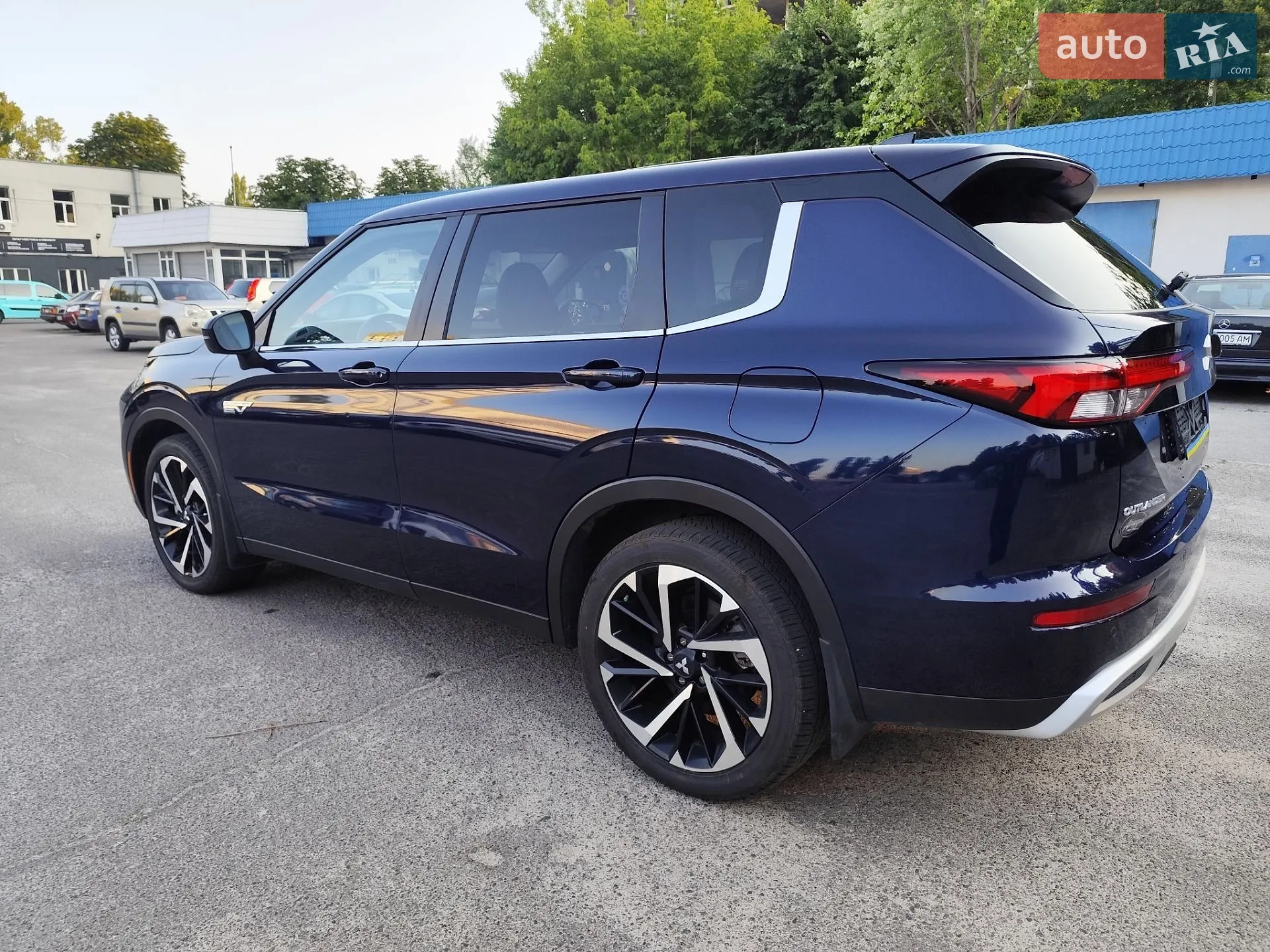 2025 Mitsubishi Outlander - мініатюра 10