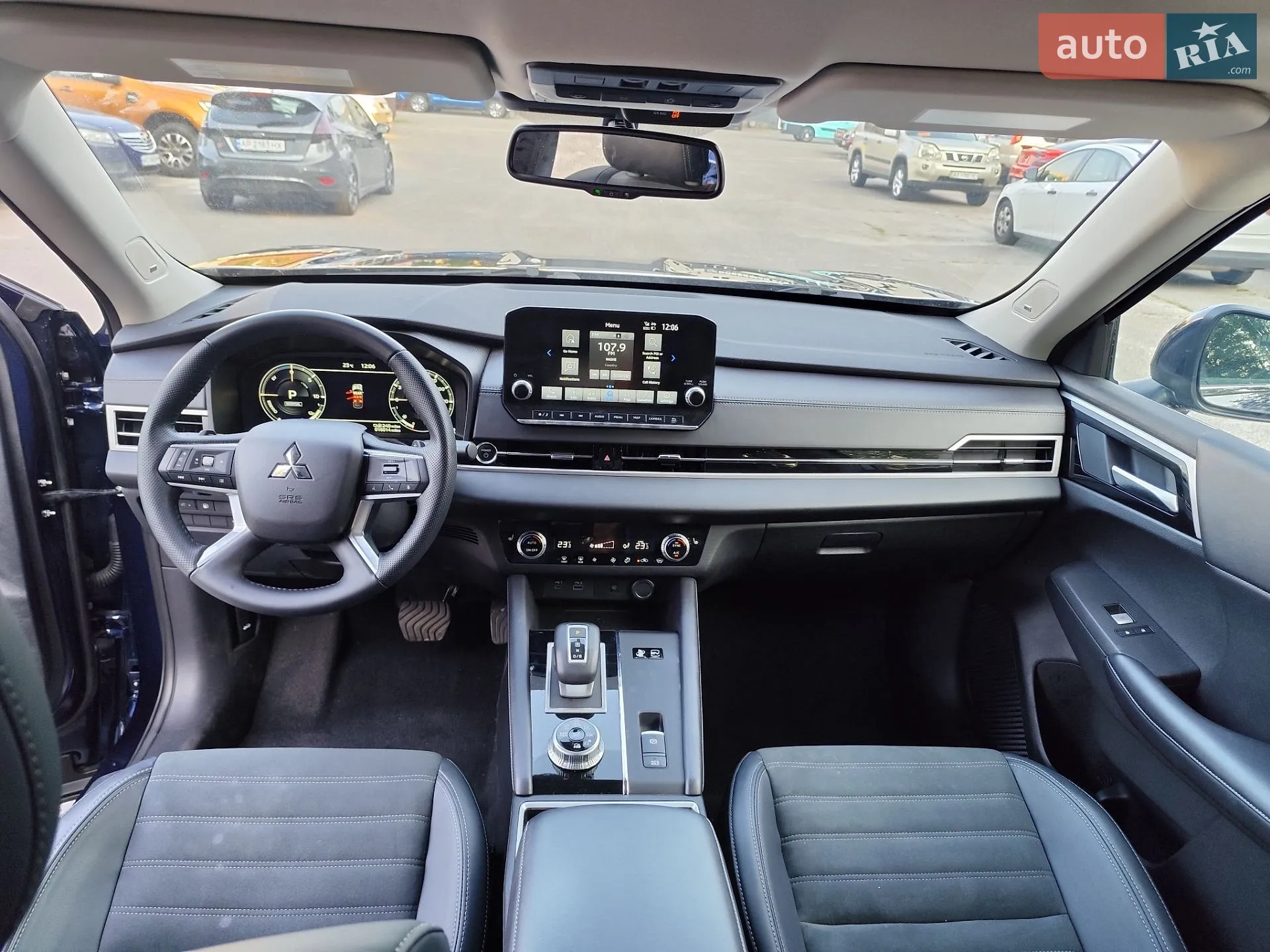 2025 Mitsubishi Outlander - мініатюра 19