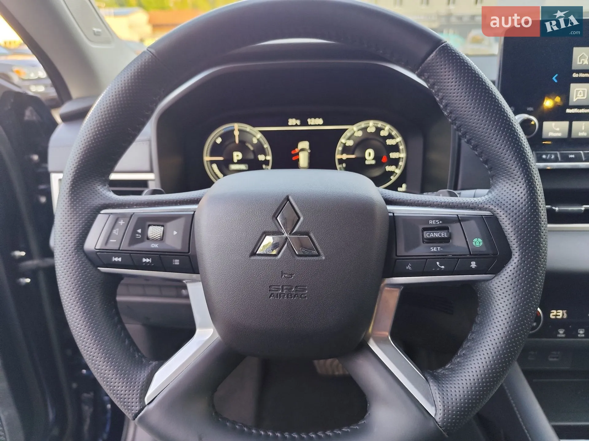 2025 Mitsubishi Outlander - мініатюра 22