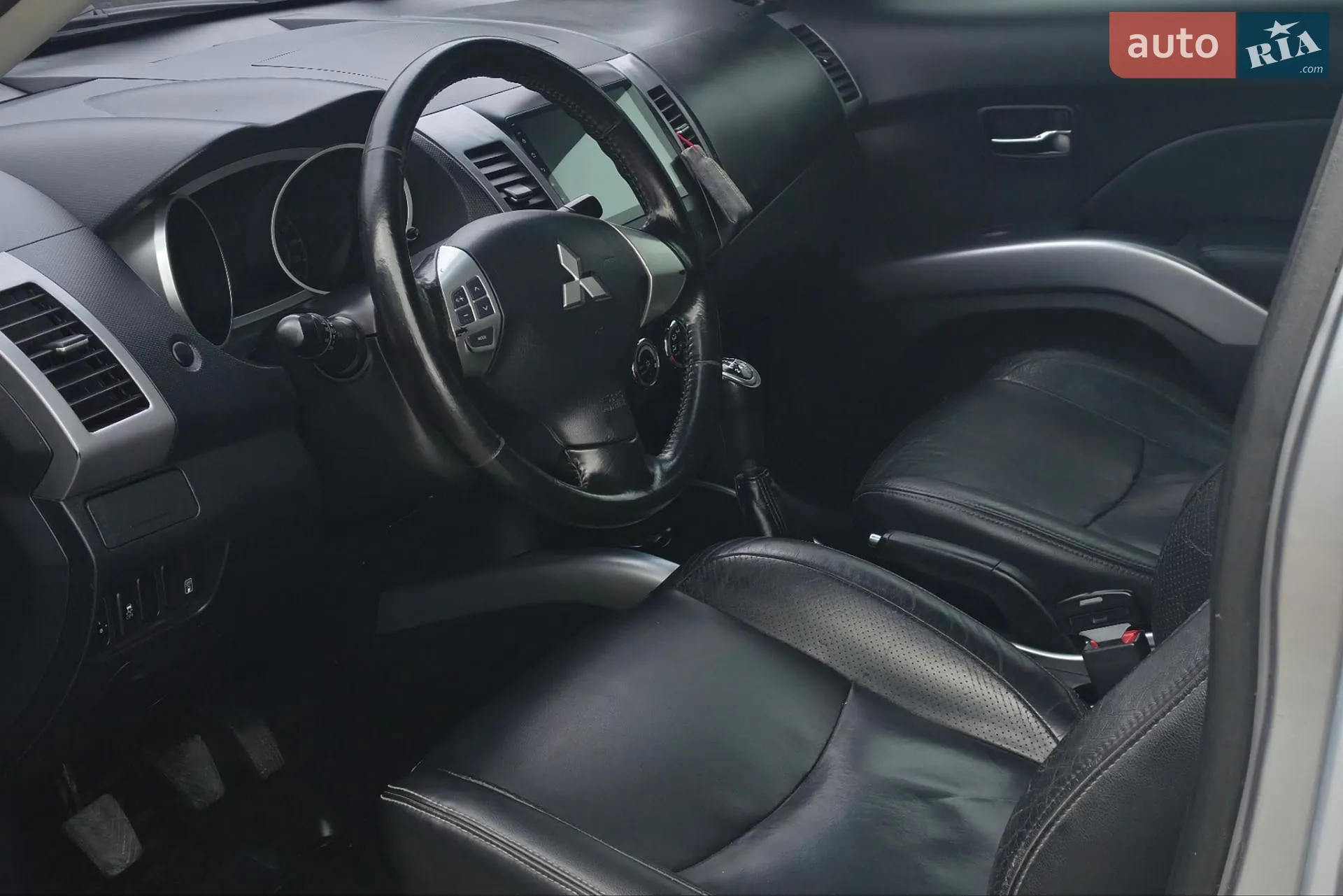 2011 Mitsubishi Outlander - мініатюра 8