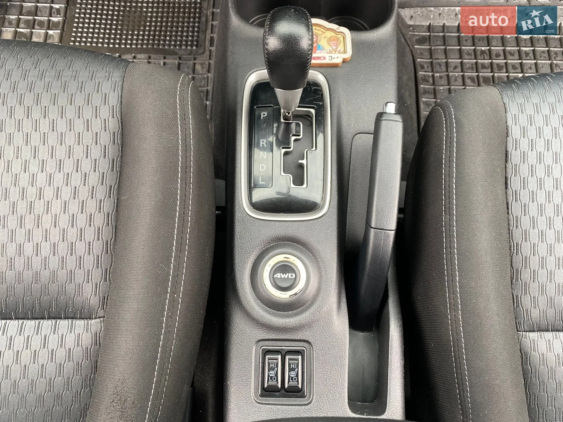2014 Mitsubishi Outlander - мініатюра 29