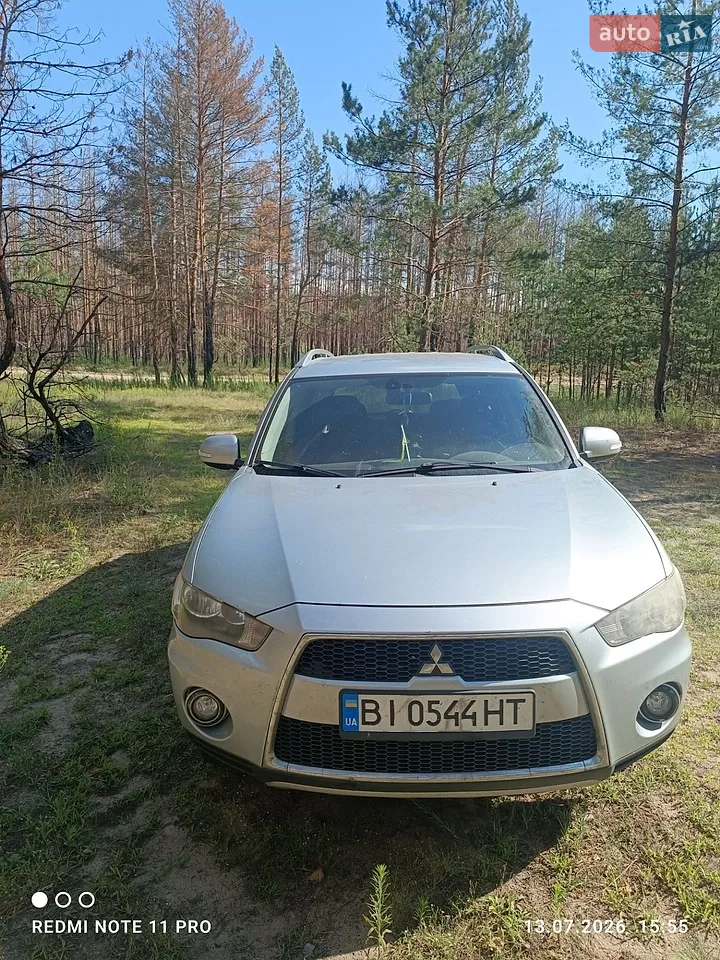 2011 Mitsubishi Outlander - мініатюра 24