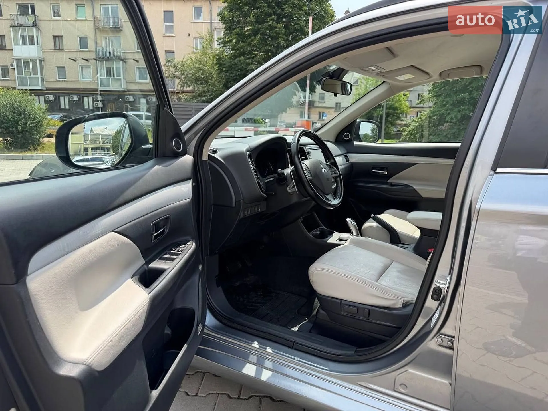 2014 Mitsubishi Outlander - мініатюра 55