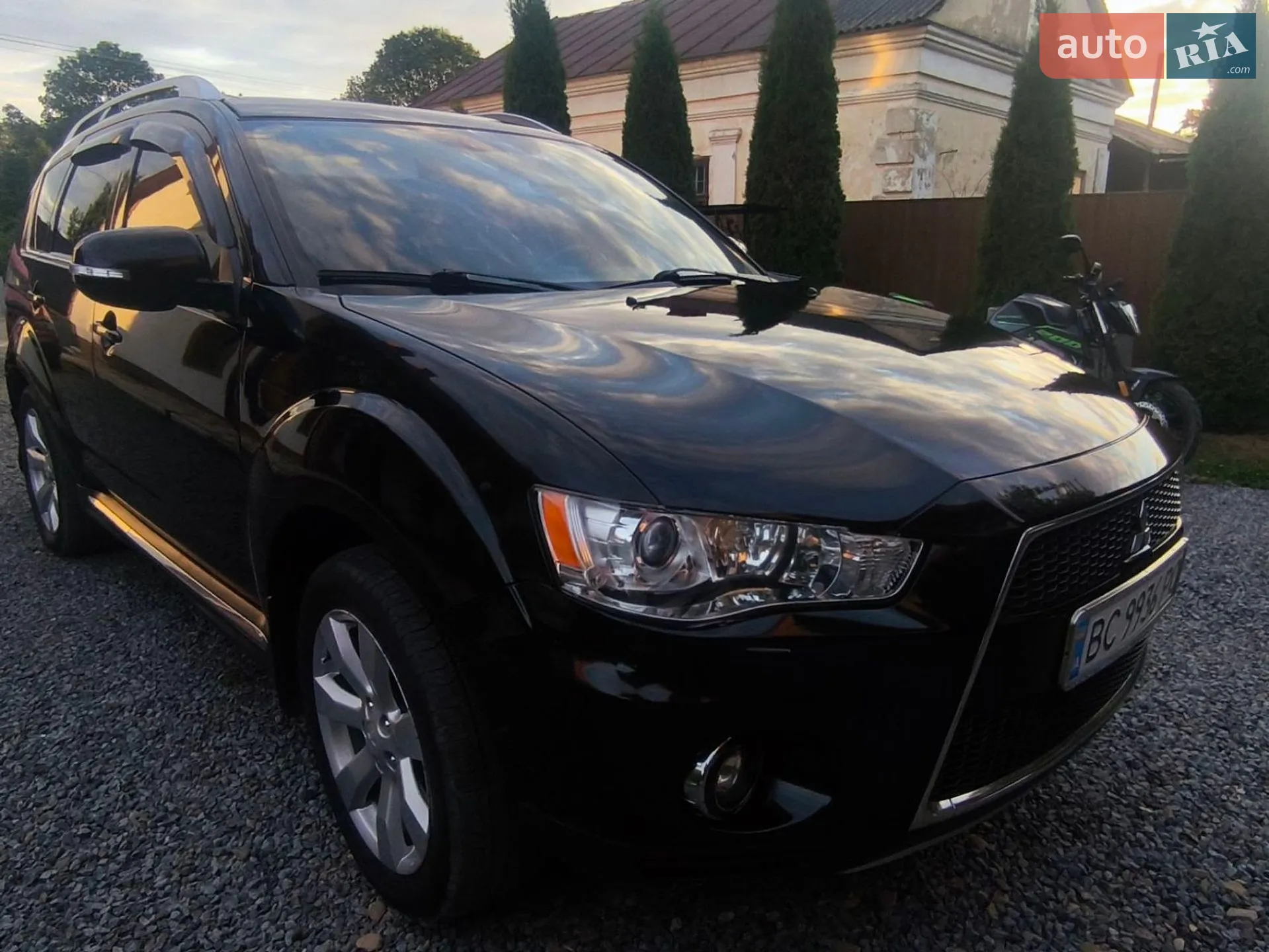 2010 Mitsubishi Outlander - мініатюра 4