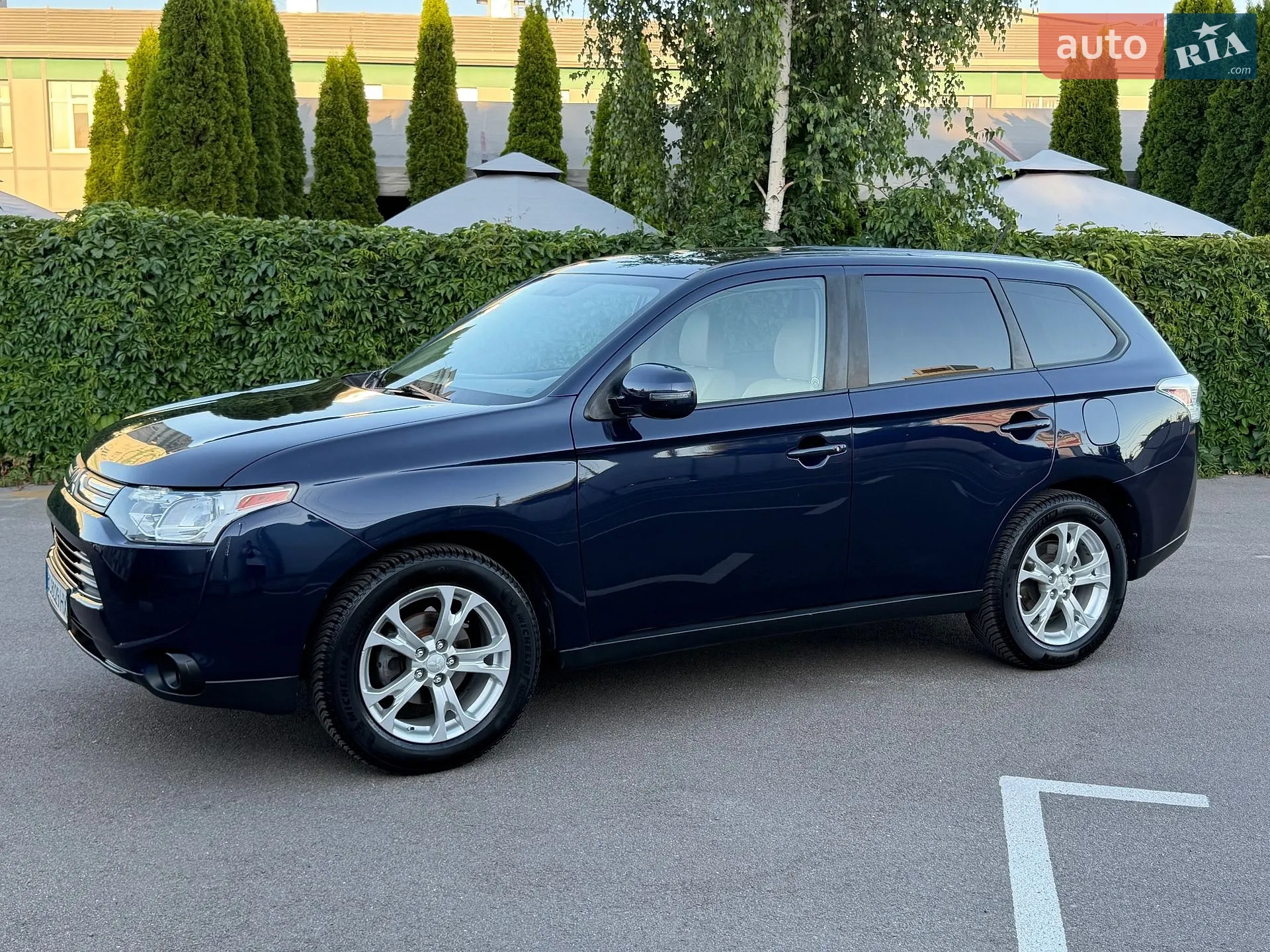 2013 Mitsubishi Outlander - мініатюра 4