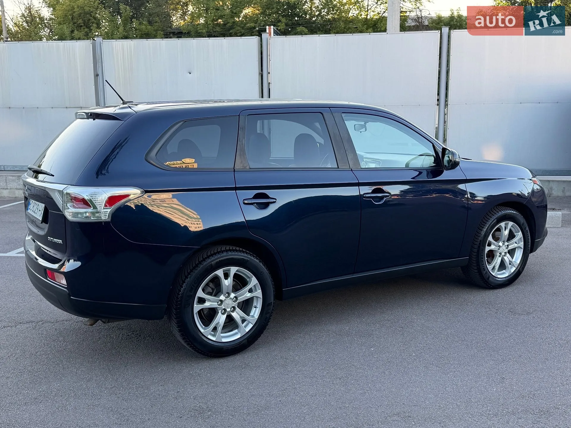 2013 Mitsubishi Outlander - мініатюра 10