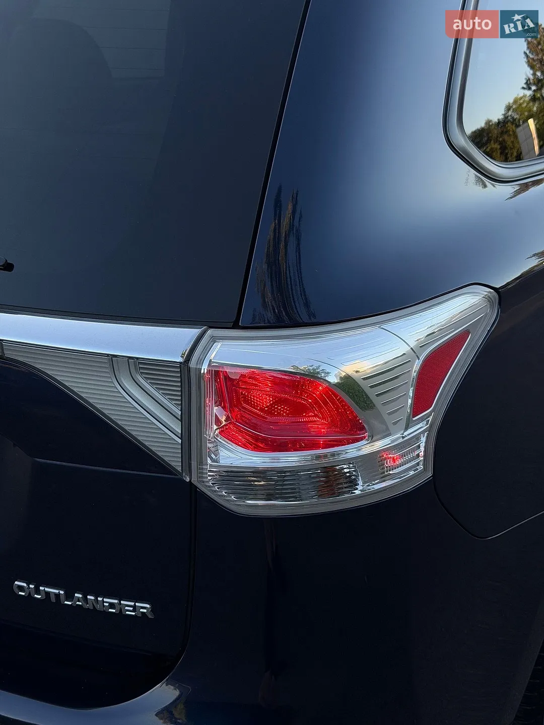 2013 Mitsubishi Outlander - мініатюра 19