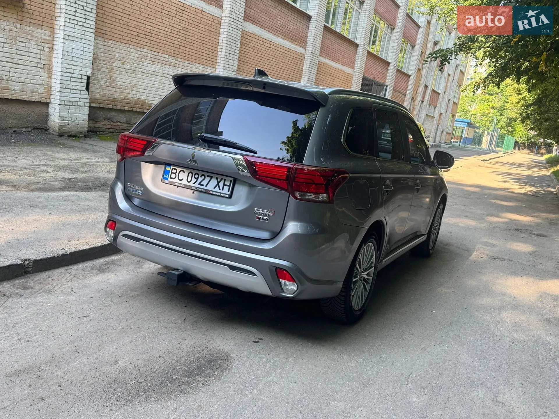 2021 Mitsubishi Outlander - мініатюра 10