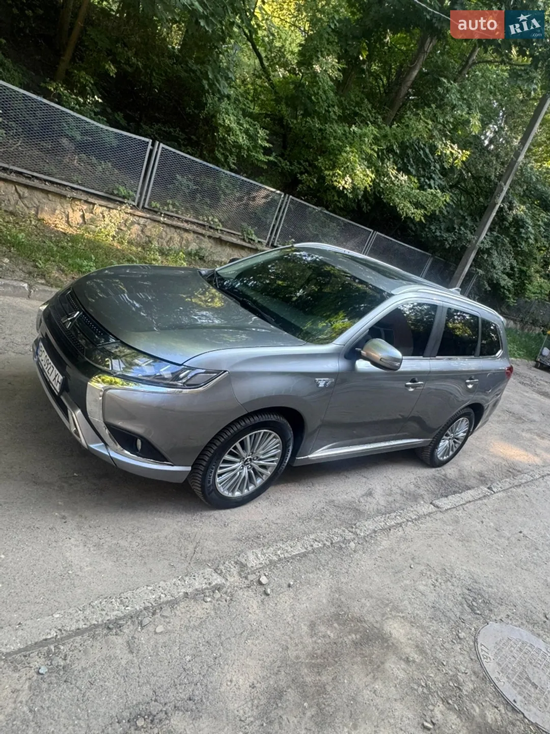 2021 Mitsubishi Outlander - мініатюра 15