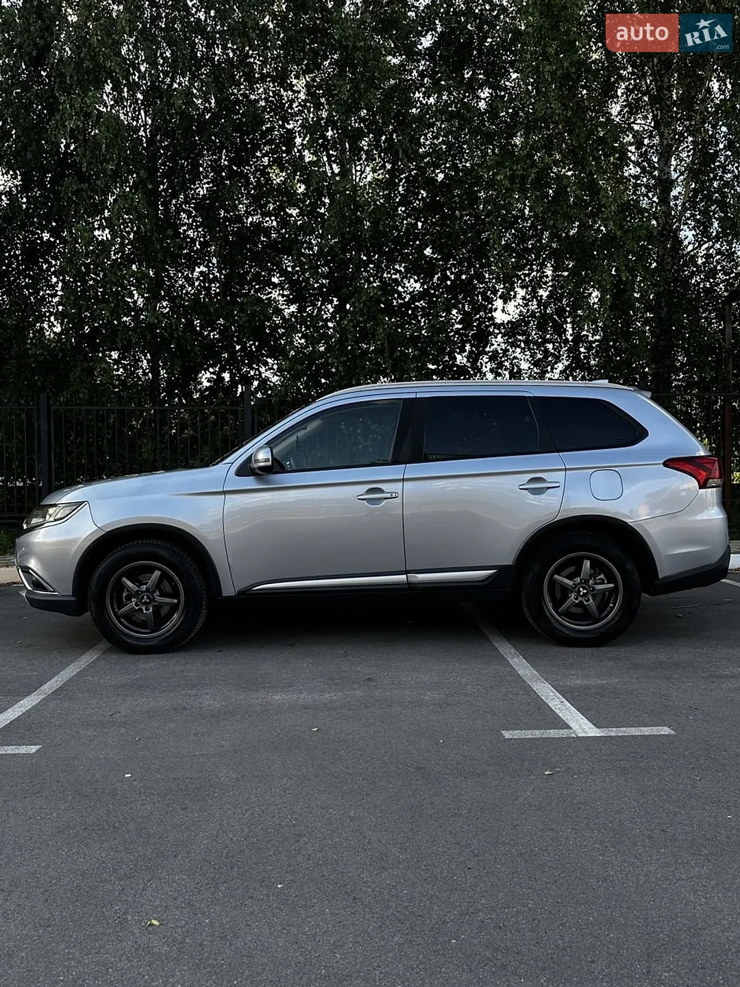 2017 Mitsubishi Outlander - мініатюра 7