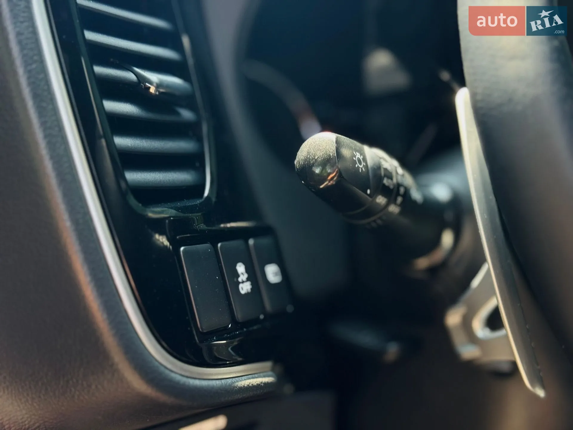 2019 Mitsubishi Outlander - мініатюра 13