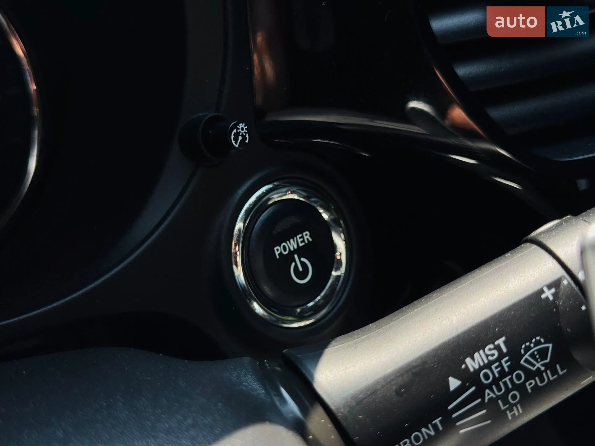 2019 Mitsubishi Outlander - мініатюра 18