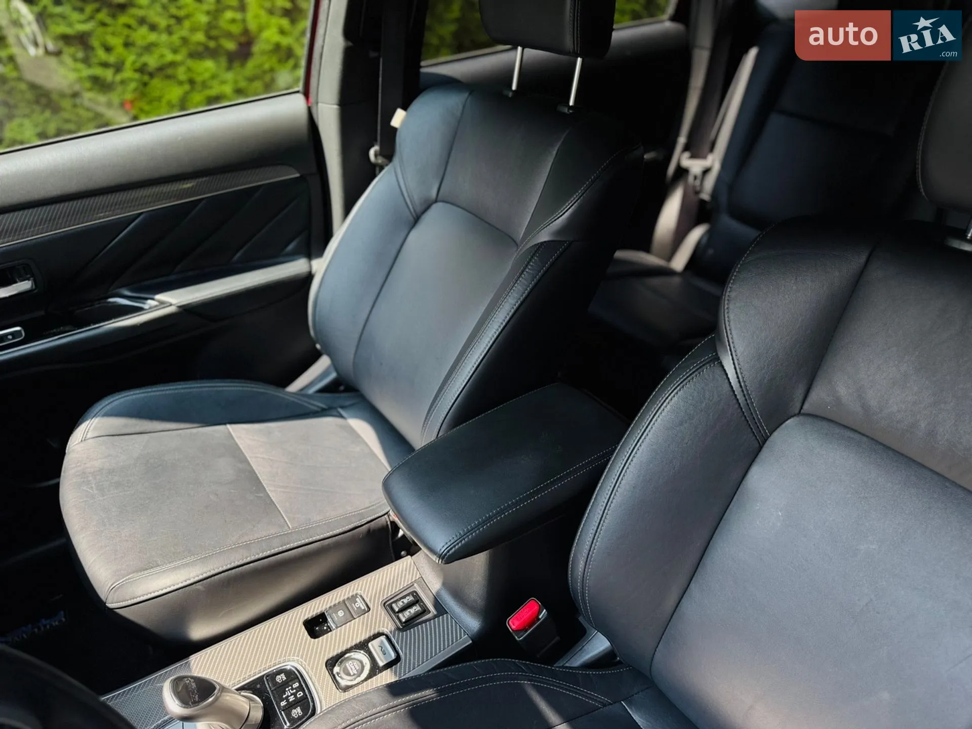 2019 Mitsubishi Outlander - мініатюра 23