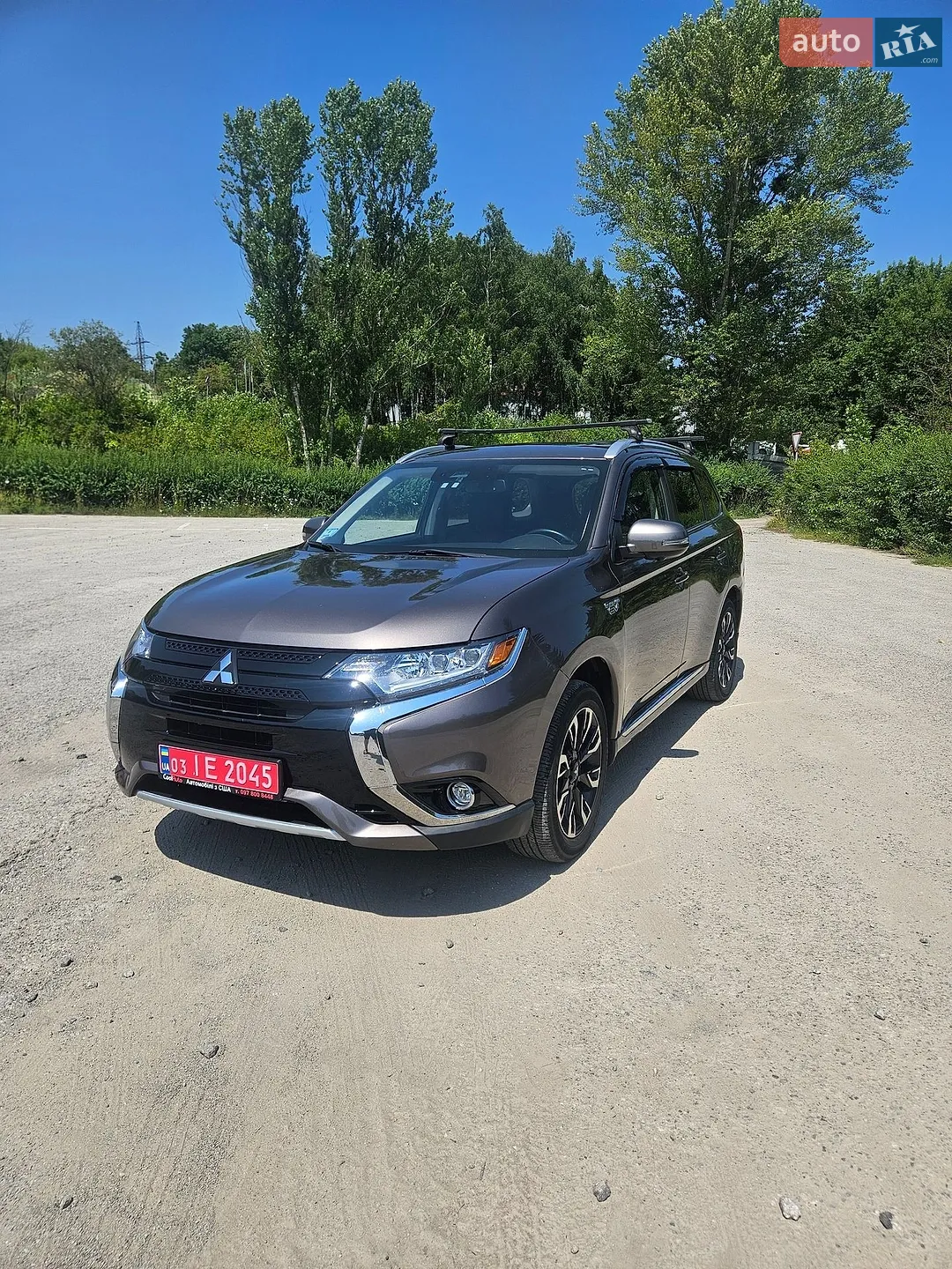 2018 Mitsubishi Outlander - фото 1