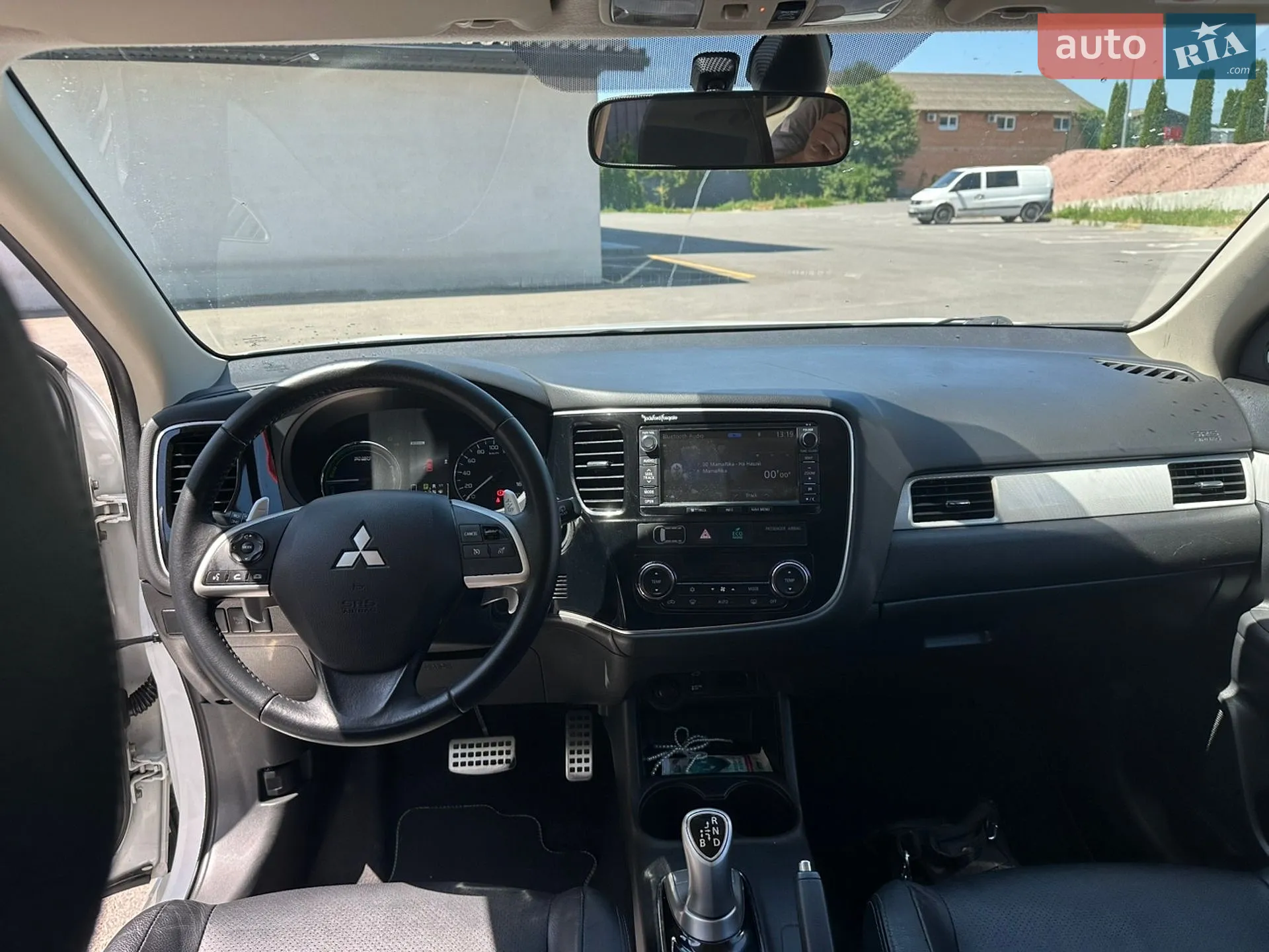 2014 Mitsubishi Outlander - мініатюра 18