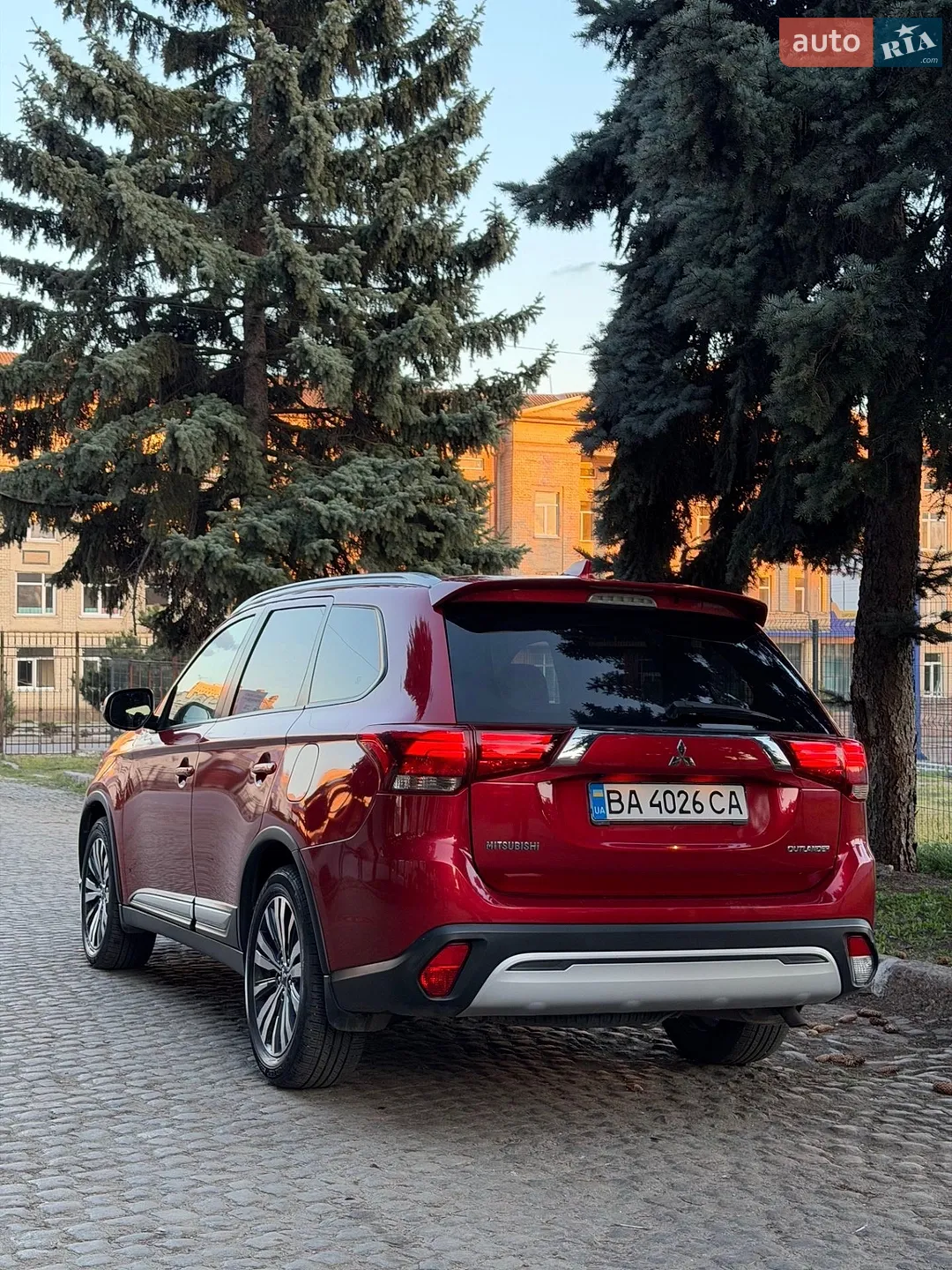 2019 Mitsubishi Outlander - мініатюра 7