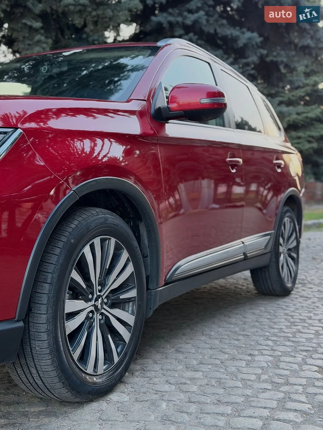 2019 Mitsubishi Outlander - мініатюра 9