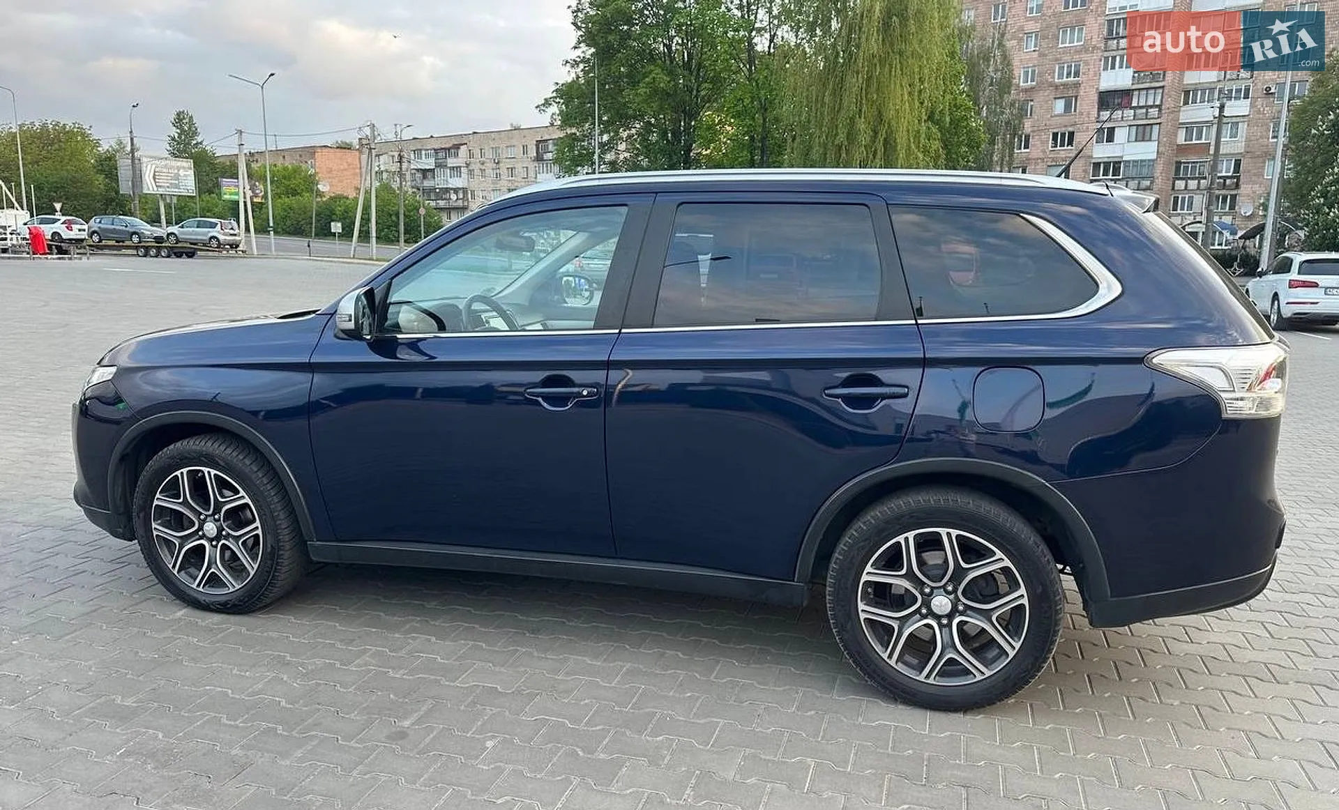 2015 Mitsubishi Outlander - мініатюра 6