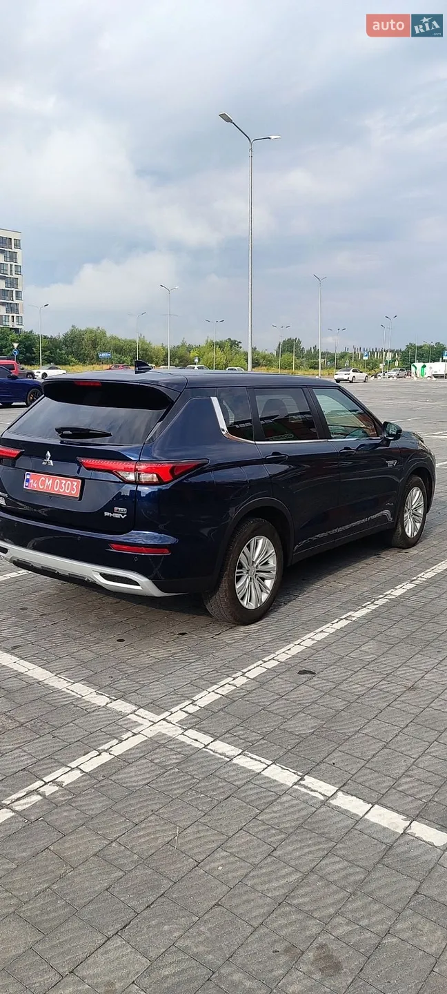2024 Mitsubishi Outlander - мініатюра 15