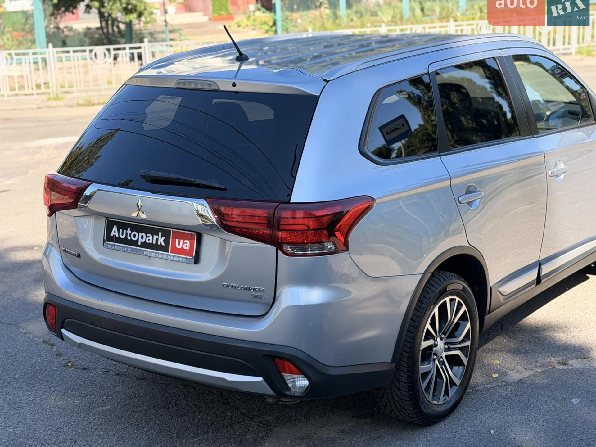 2015 Mitsubishi Outlander - мініатюра 7