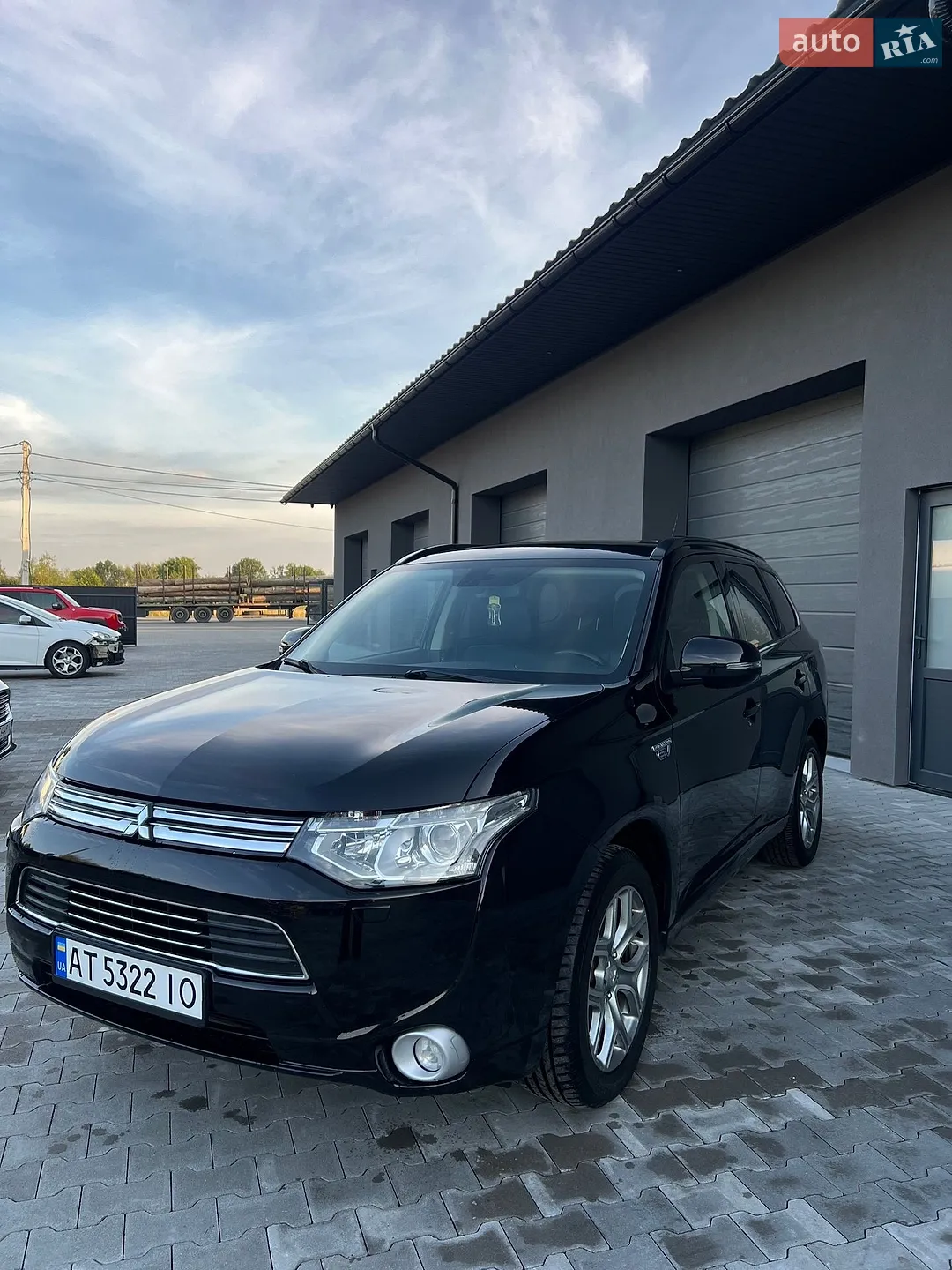 2014 Mitsubishi Outlander - мініатюра 10