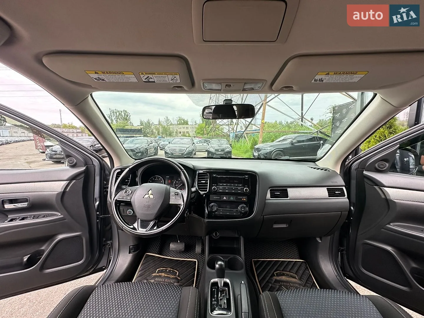 2016 Mitsubishi Outlander - мініатюра 18