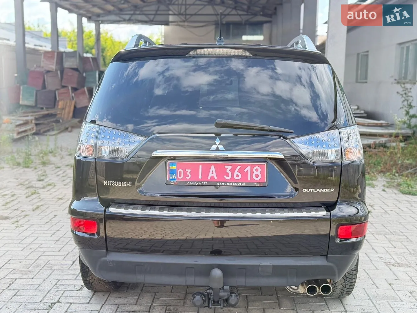 2010 Mitsubishi Outlander - мініатюра 12