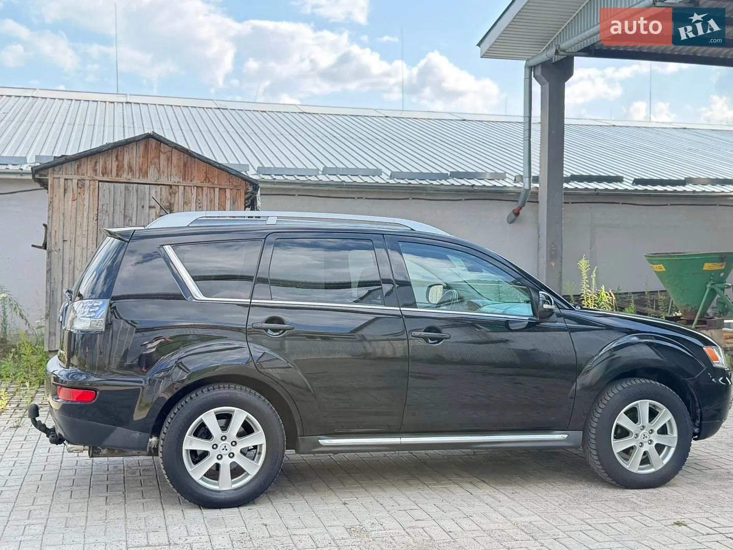2010 Mitsubishi Outlander - мініатюра 14