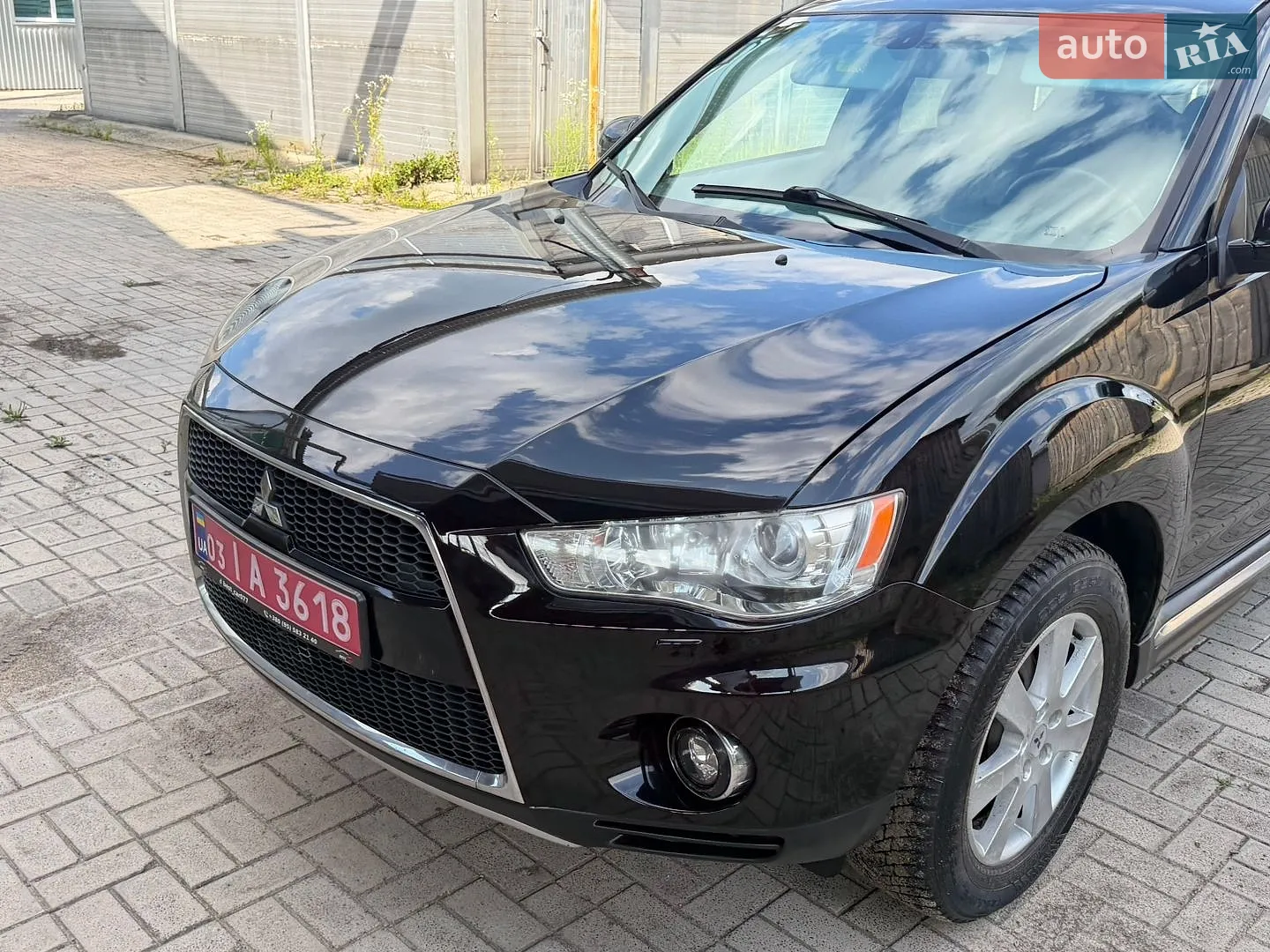 2010 Mitsubishi Outlander - мініатюра 18