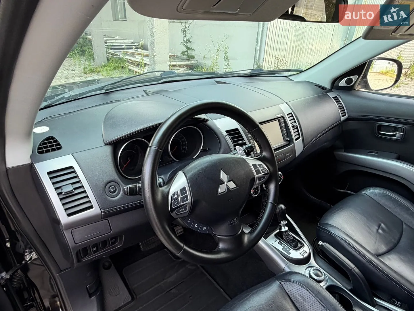 2010 Mitsubishi Outlander - мініатюра 22