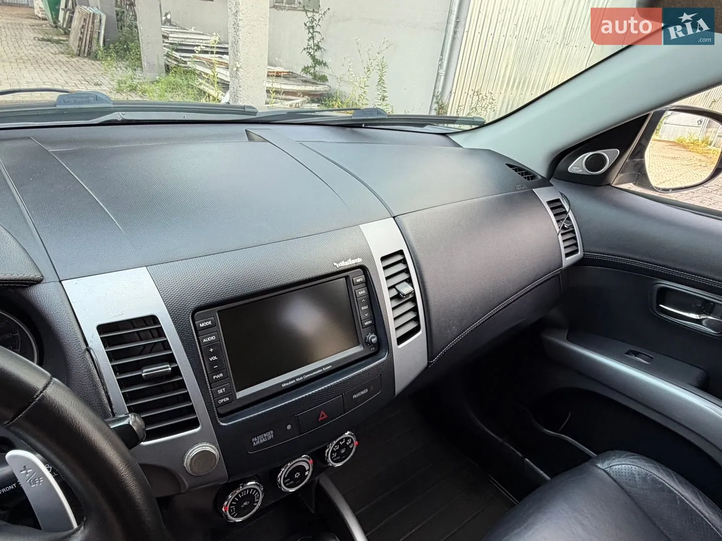 2010 Mitsubishi Outlander - мініатюра 25