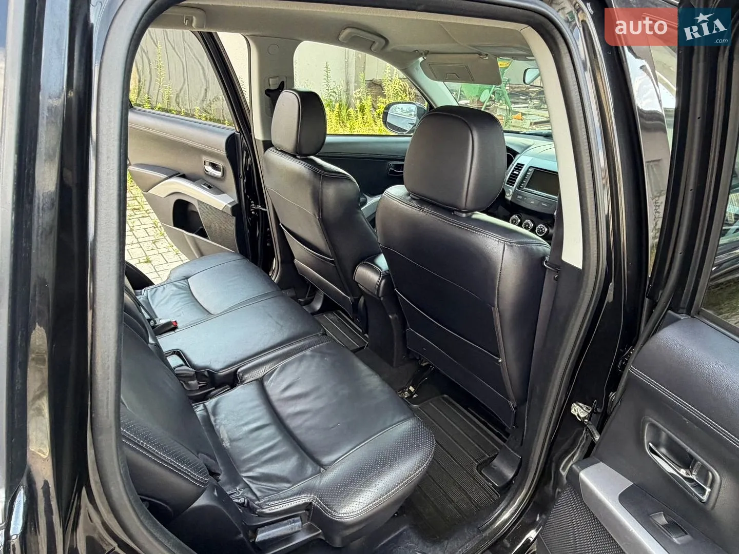 2010 Mitsubishi Outlander - мініатюра 28