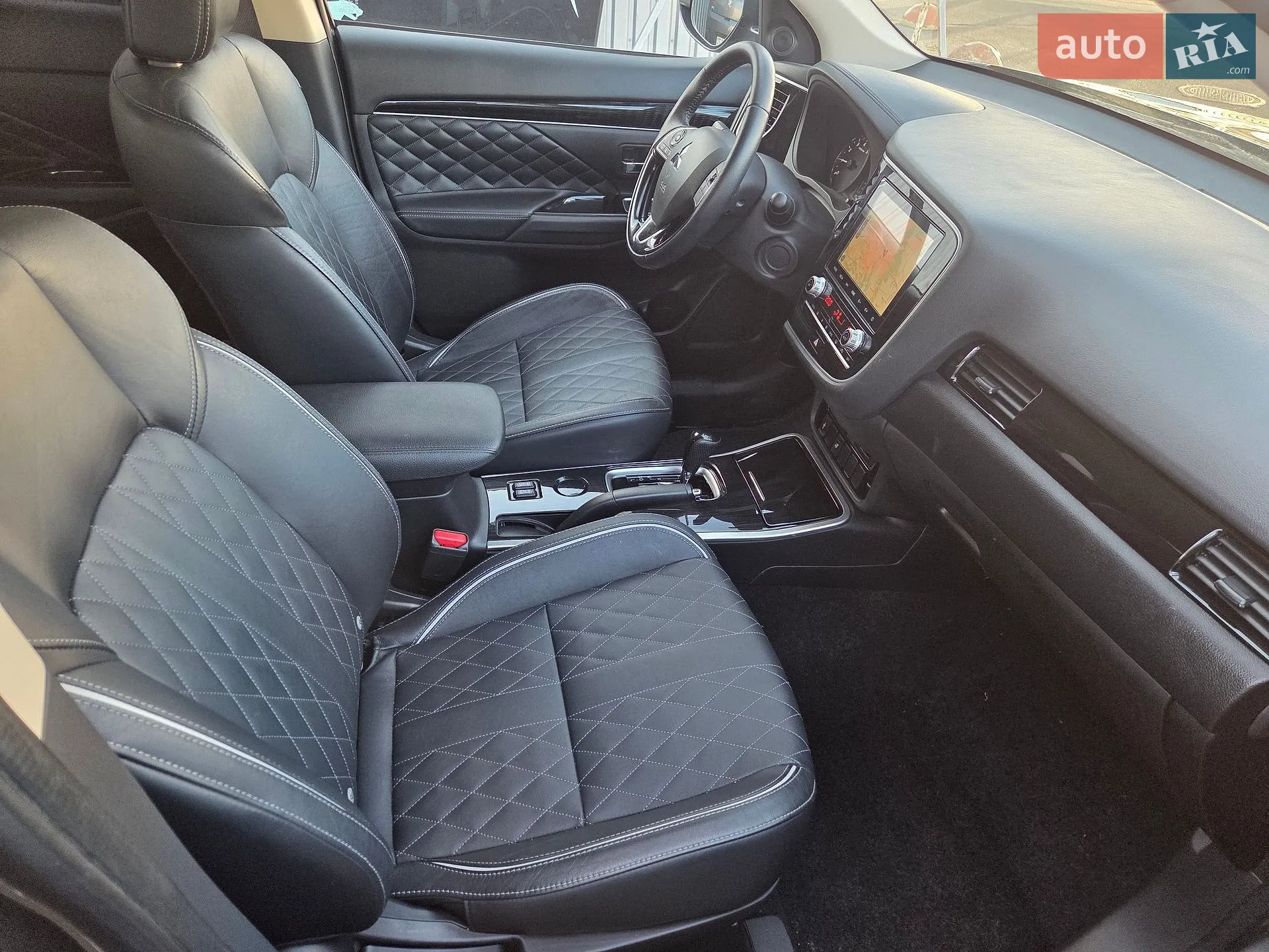 2021 Mitsubishi Outlander - мініатюра 20