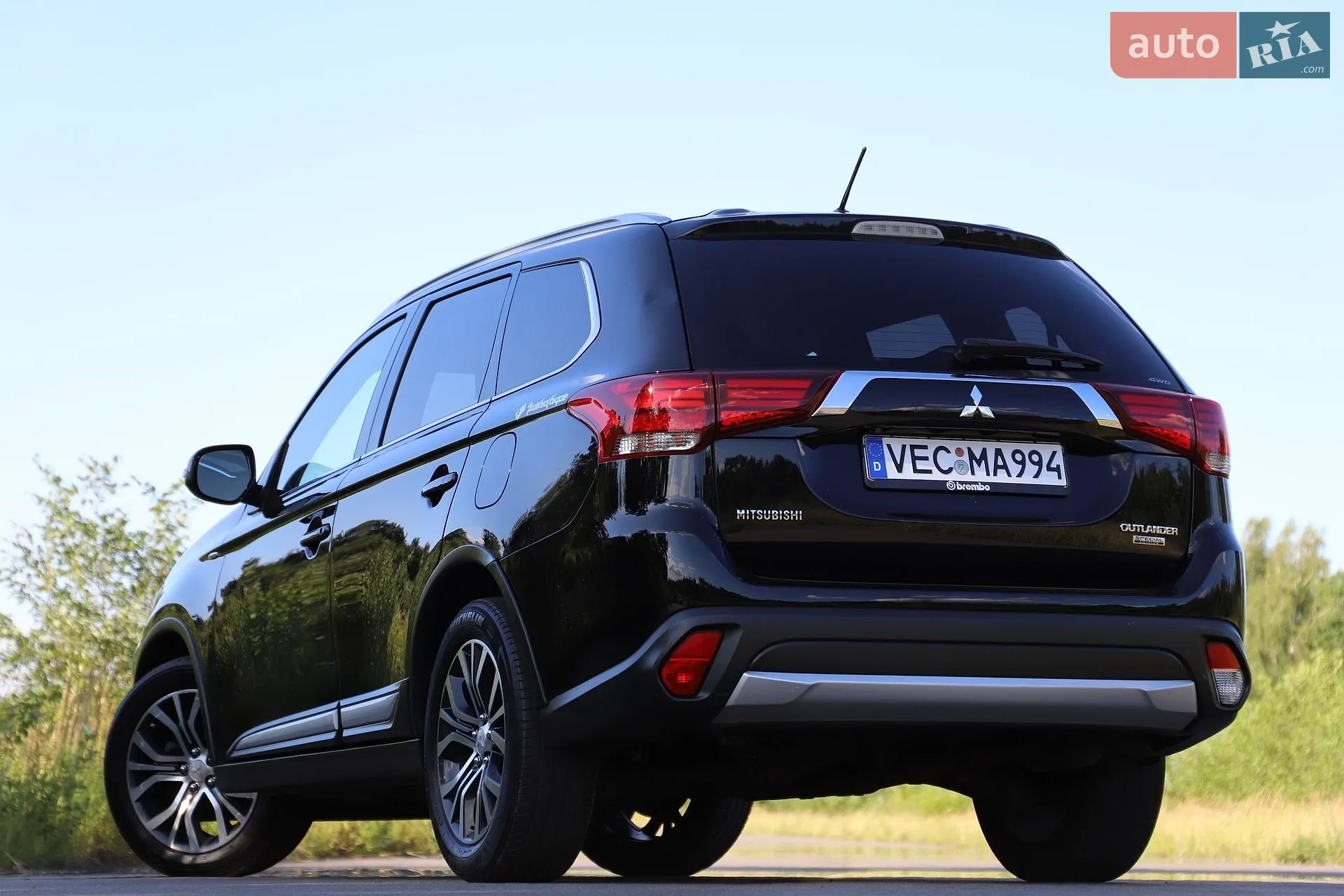 2016 Mitsubishi Outlander - мініатюра 31