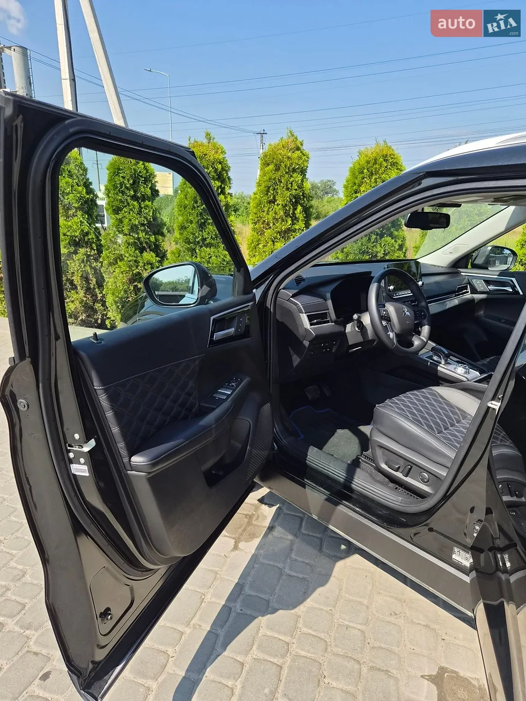 2023 Mitsubishi Outlander - мініатюра 20