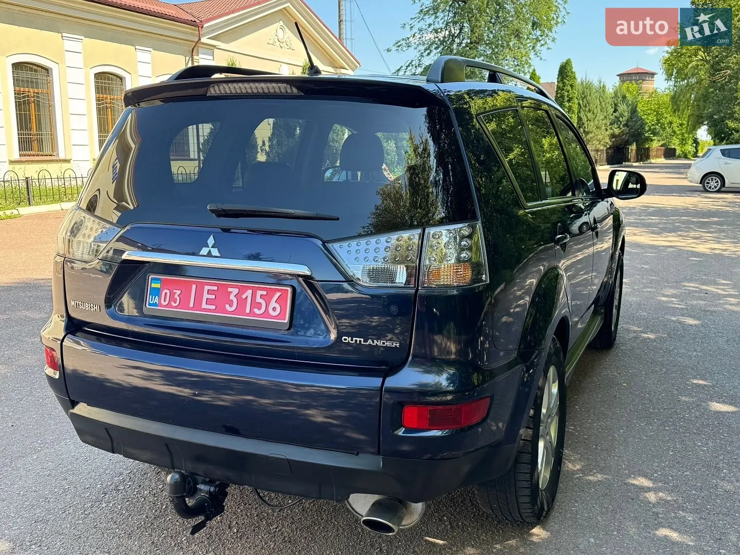2010 Mitsubishi Outlander - мініатюра 12