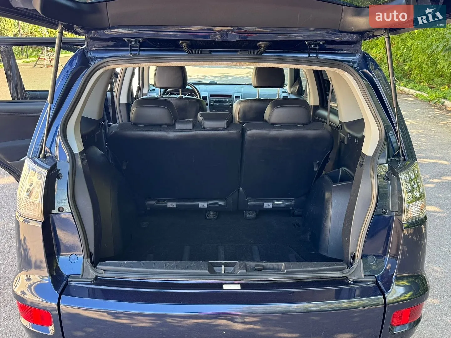 2010 Mitsubishi Outlander - мініатюра 22