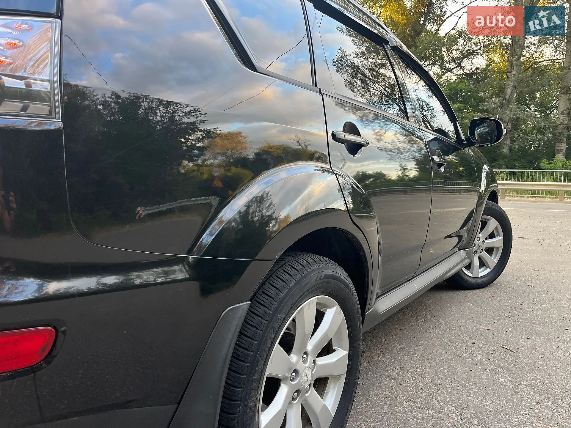 2011 Mitsubishi Outlander - мініатюра 7