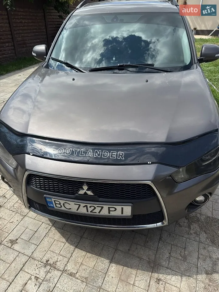 2010 Mitsubishi Outlander - мініатюра 29