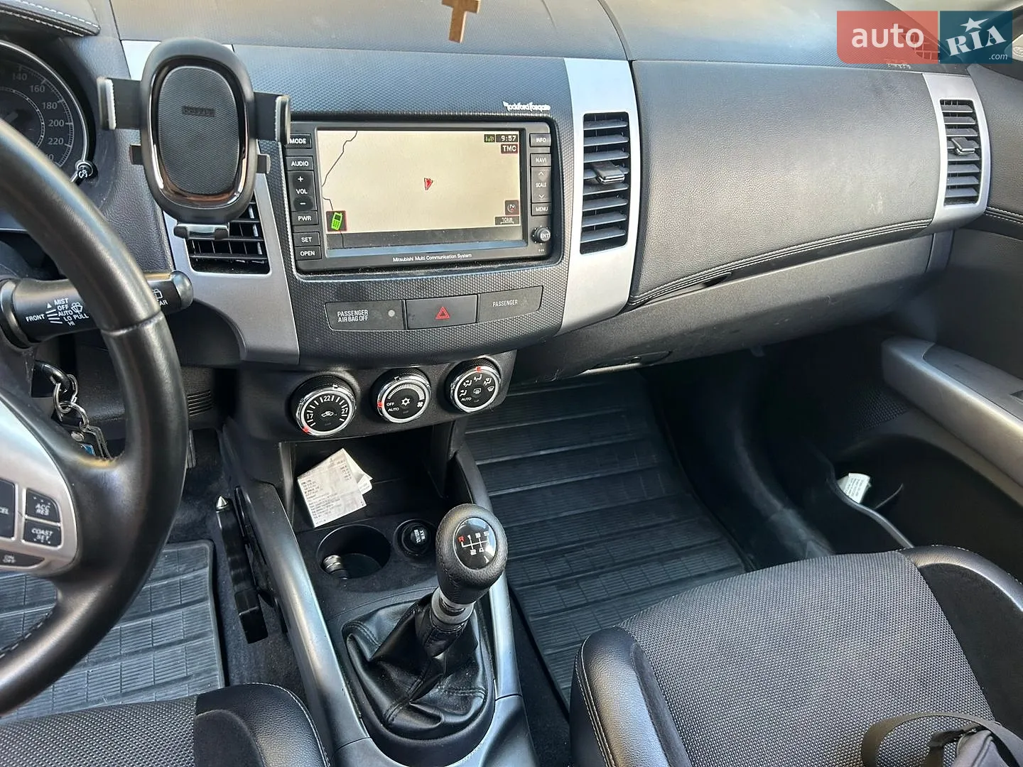 2011 Mitsubishi Outlander - мініатюра 16