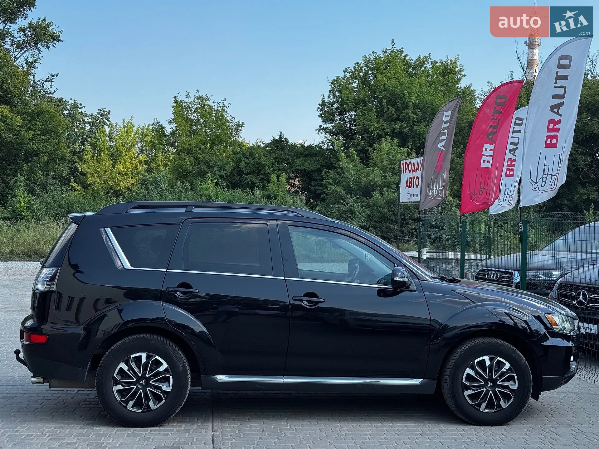 2011 Mitsubishi Outlander - мініатюра 22